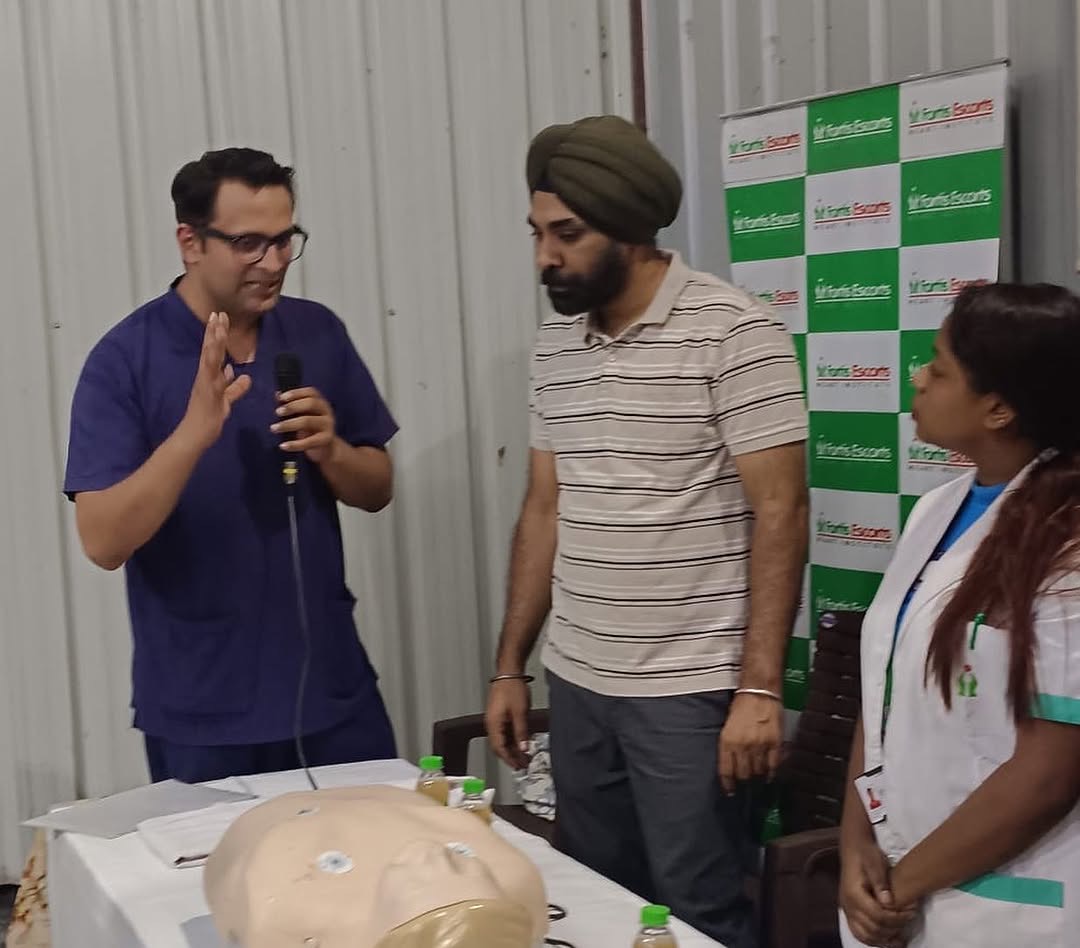 CPR training session at Fortis