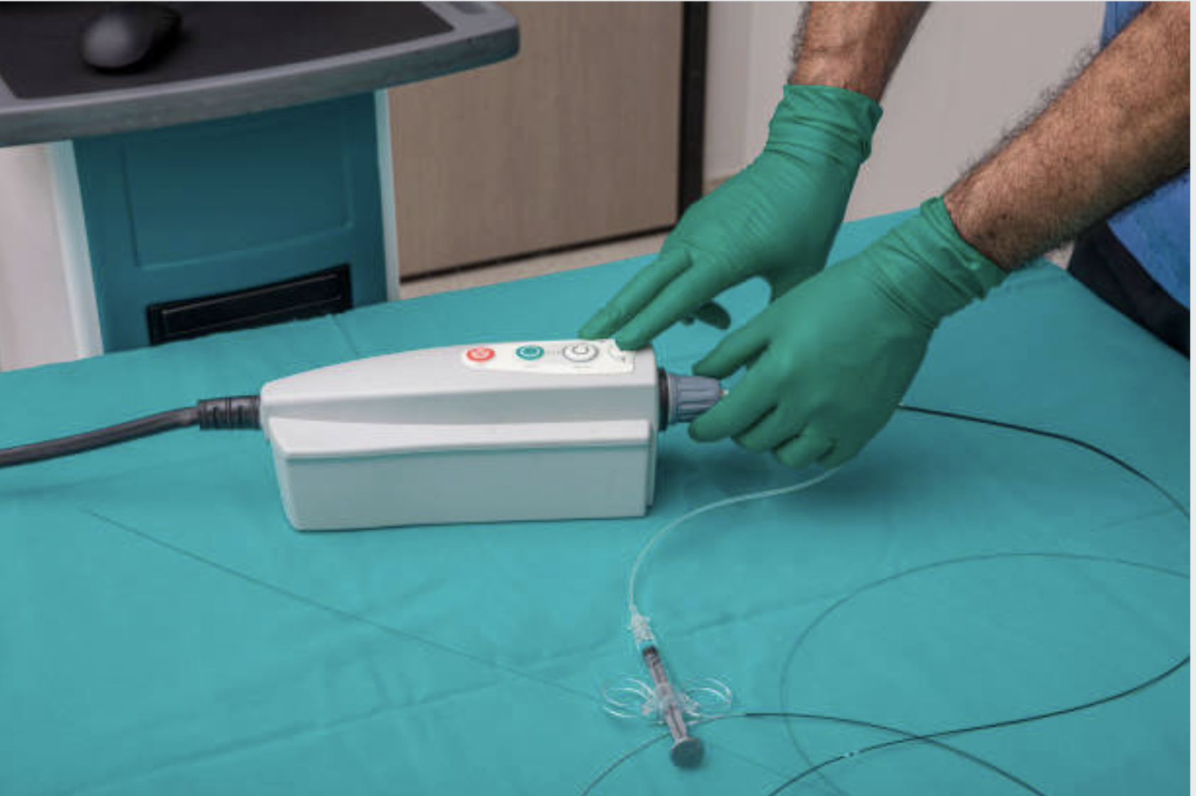 OCT catheter and pullback device on sterile field